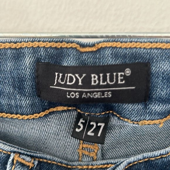 JUDY BLUE Relaxed Fit Distressed Jeans #JB8289DK, Size 5/27 - Picture 3 of 7